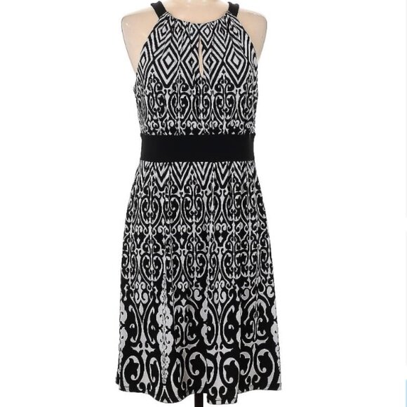 Women's Size Small White House Black Market Halter Neck Keyhole A-Line Dress - Picture 1 of 9